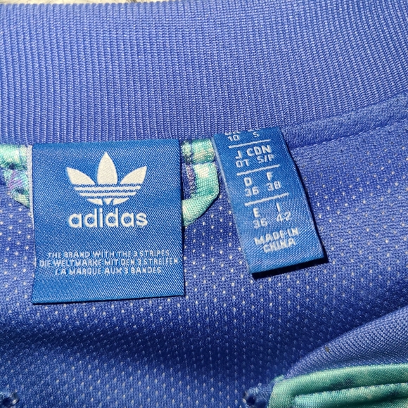 Adidas jacket - Picture 2 of 4